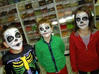 /album/halloween-a-la-botiga-el-capritx-/dscf9240-jpg/